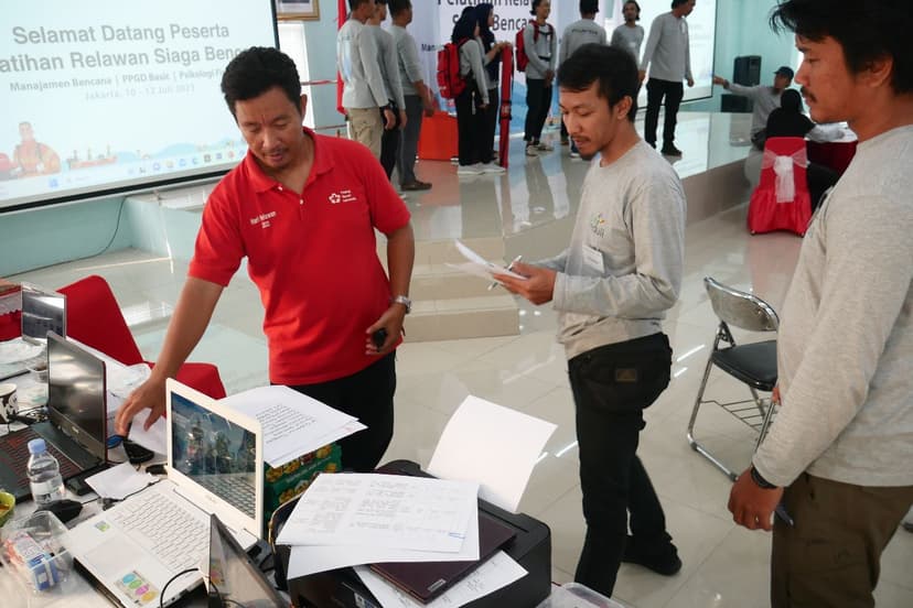 PELATIHAN MITIGASI BENCANA DAN PERTOLONGAN PERTAMA